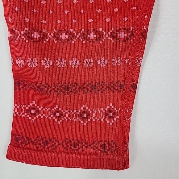 NEW Fabletics Cloud Seamless High-Rise Jacquard Poinsettia Nordic Leggings Sz L - Picture 4 of 8